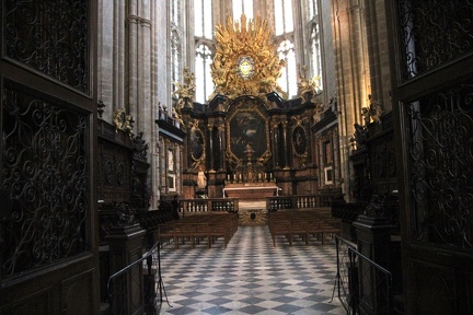 BASILIQUE STE MARIE MADELEINE ST MAXIMIN INSTALLATION 3783